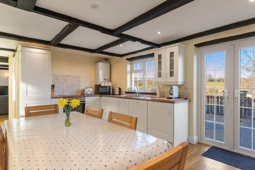 Meadowsweet Cottage Jacuzzi Edition Saundersfoot Kültér fotó